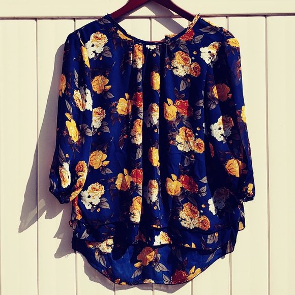 J for Justify Tops - 3/$18 J for Justify 3/4 Sleeve Shirt Blue Floral M